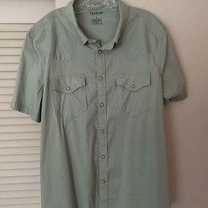 Tecovas western style pearl snap